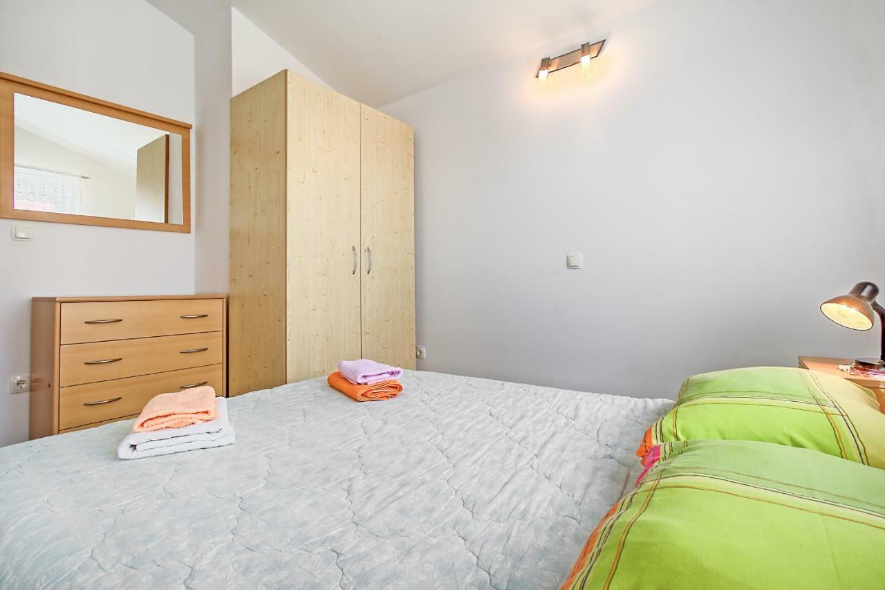 Lara Apartments Umag Exterior foto